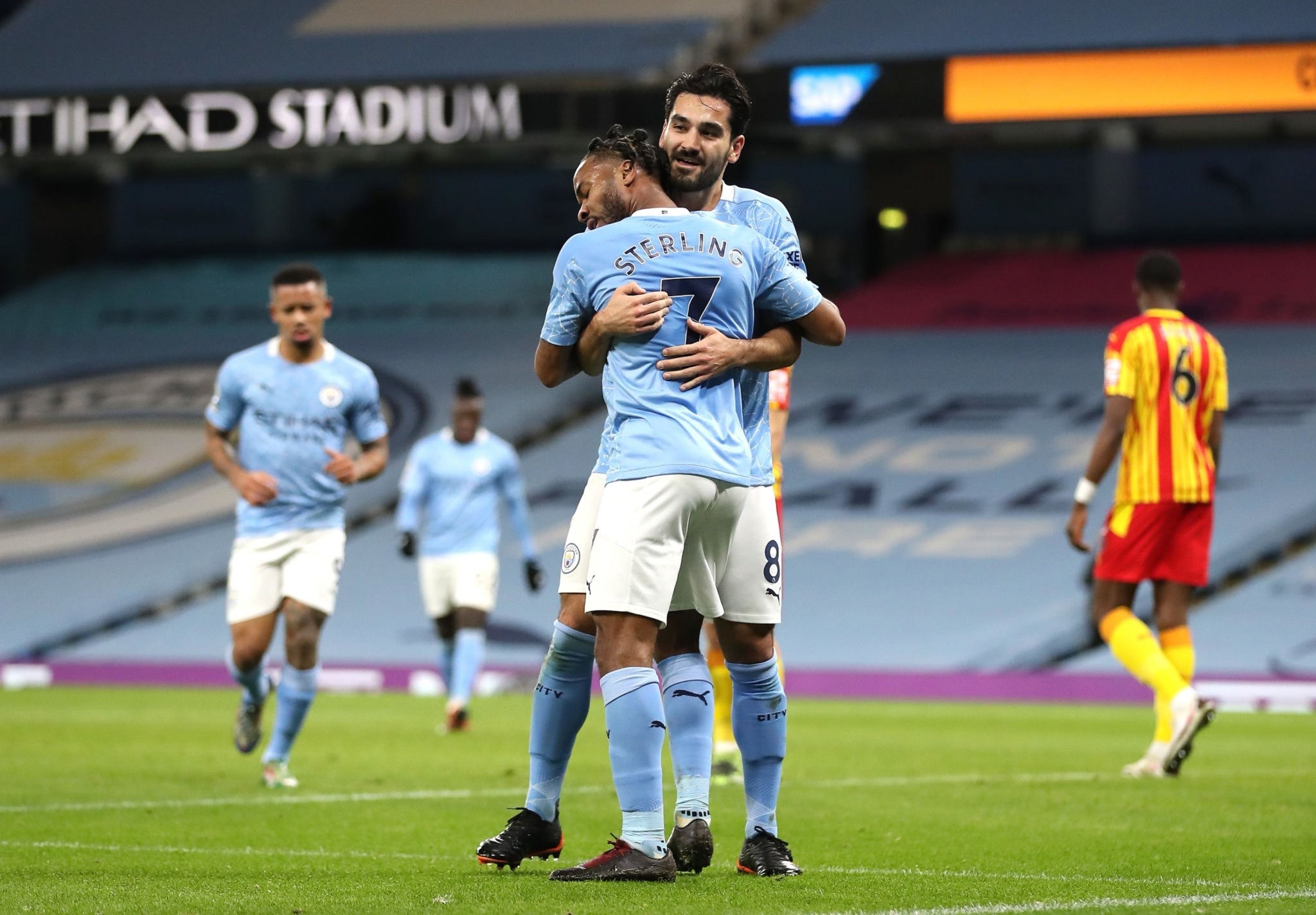 探讨其中的 探讨其中的